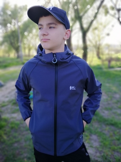  Ветровка Softshell мальчик серая TRAVELER